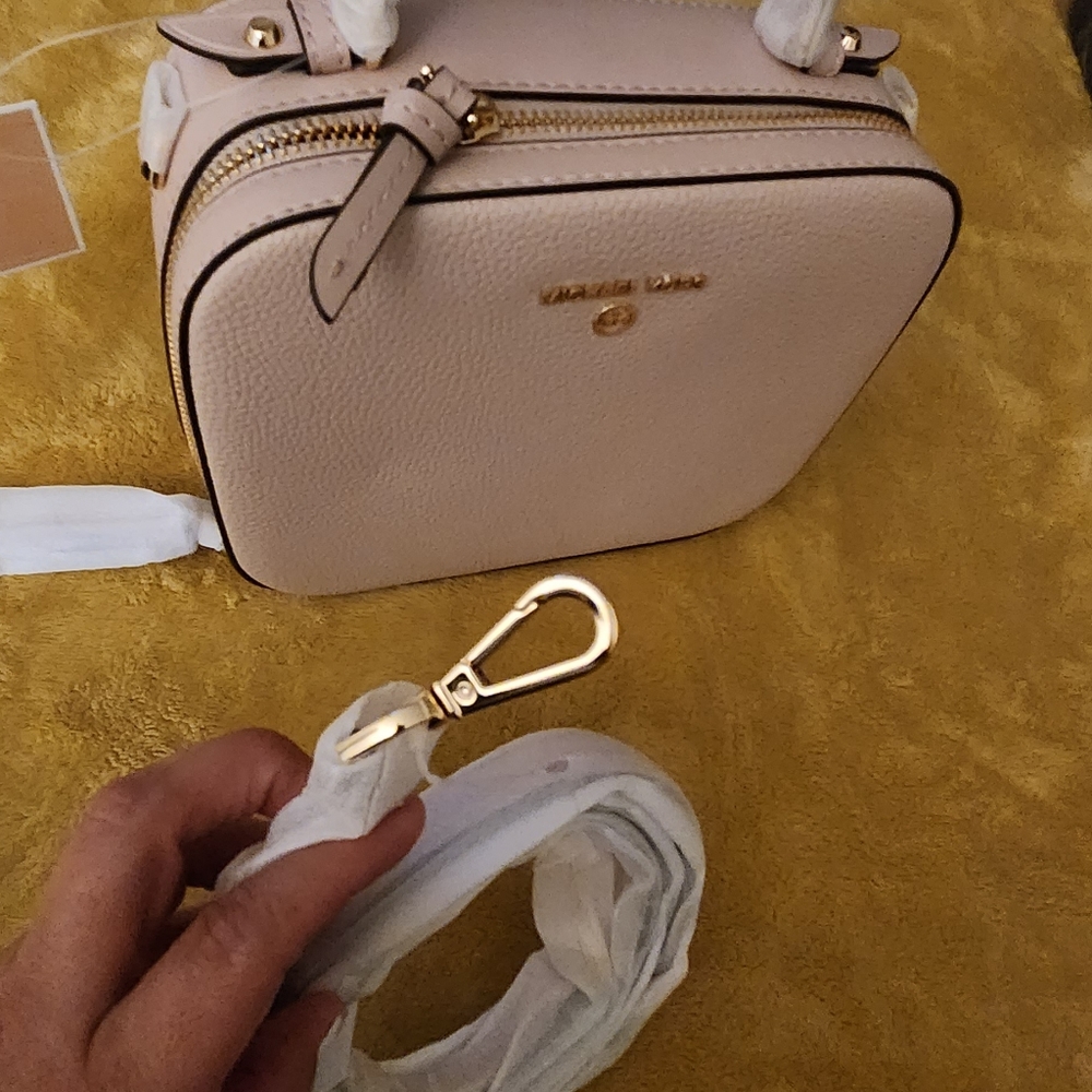 NEW Michael Kors jet set bag